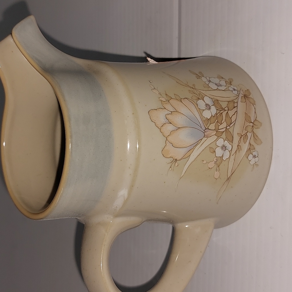 Vintage Creamer by Noritake Autumn Day Stoneware Peach and Blue Floral 8353